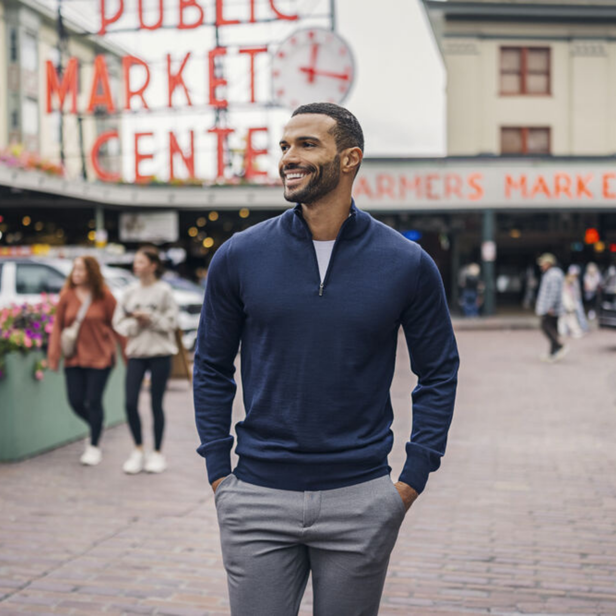 Cutter & Buck Everett Half Zip Sweatshirt Unisex